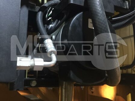 Автокран XCMG XCT30S. Замена автономного отопителя в кабине оператора - 2